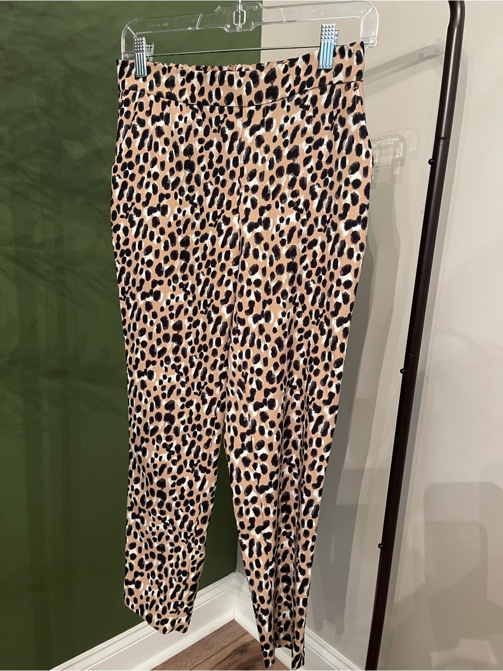 Banana Republic Kids Leopard-Print Leggings in Tan & Black
